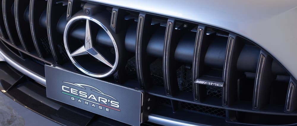 Mercedes GT R